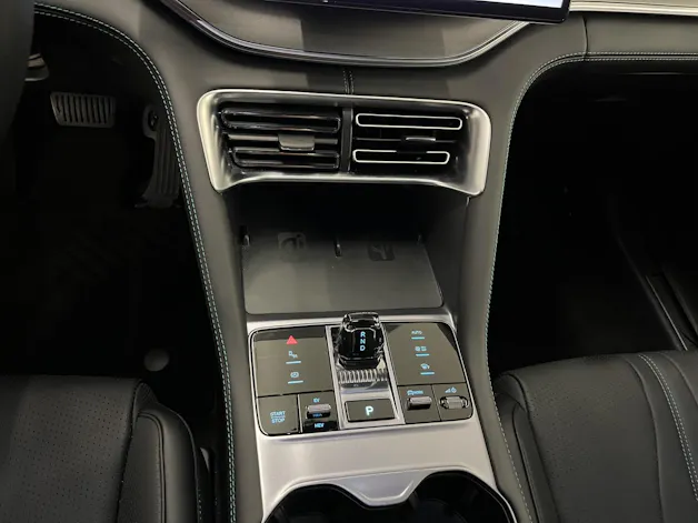 BYD Seal U DM-i Design AWD