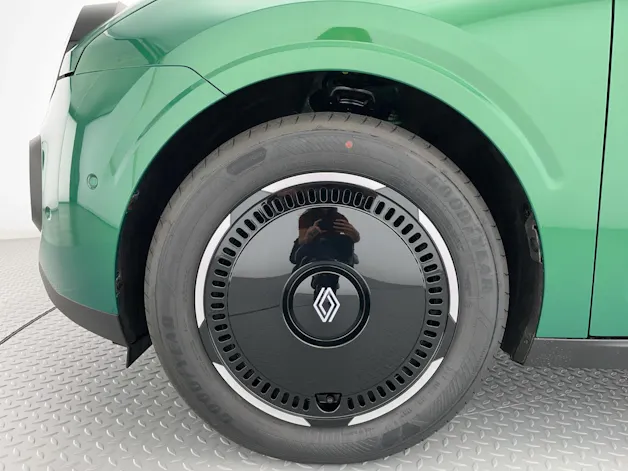 RENAULT Twingo E-Tech Urban Range techno