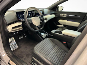 https://vehicle.imgix.net/4512376/51dc99e4-356a-489d-acfd-dcdb6f6311a8.jpg