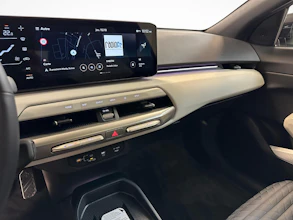 https://vehicle.imgix.net/4512376/8a73e629-8086-4516-8091-268873ab75e2.jpg