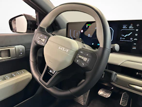 https://vehicle.imgix.net/4512376/a11aa6a2-47f7-4f24-8f85-0bf45271ddfd.jpg