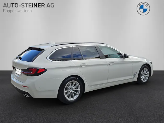 BMW 530i xDrive 48V Touring Steptronic