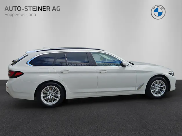 BMW 530i xDrive 48V Touring Steptronic
