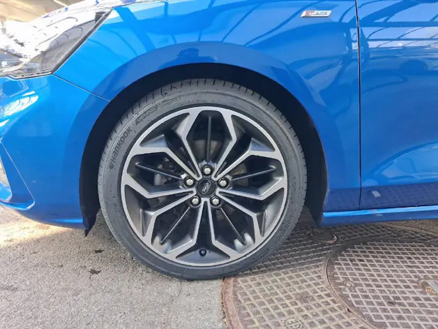 FORD Focus 1.0i EcoB 125 ST-Line