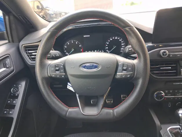 FORD Focus 1.0i EcoB 125 ST-Line