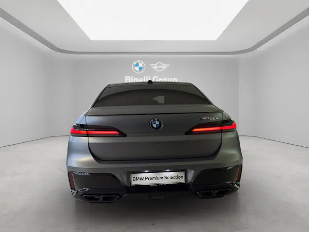 BMW 7er M760e xDrive M-Performance Paket