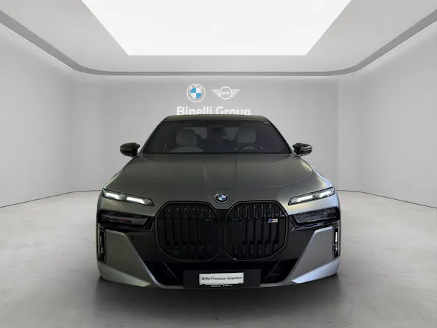 BMW 7er M760e xDrive M-Performance Paket
