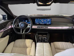BMW 7er  M760e xDrive M-Performance Paket