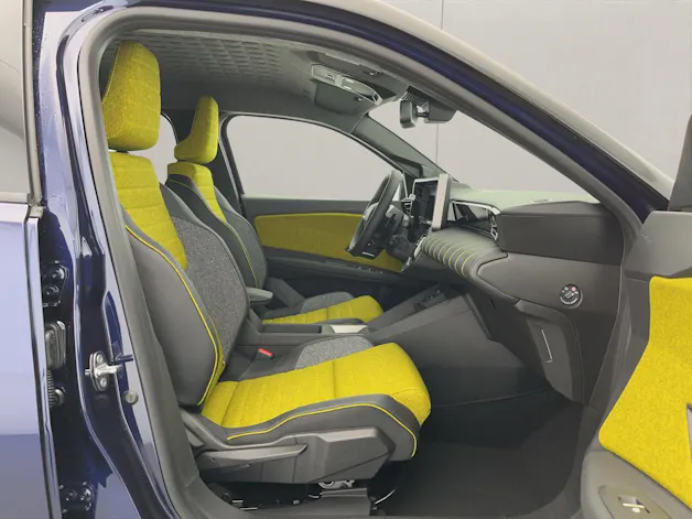 RENAULT R5 E-Tech Comfort Range iconic five