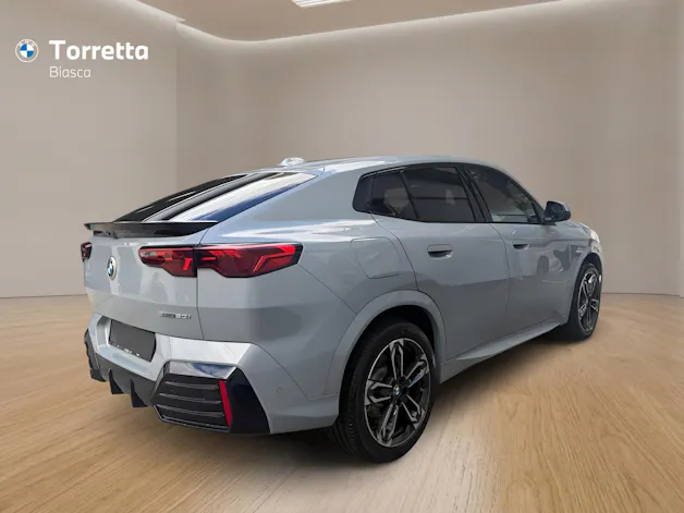 BMW X2 U10 20i sDrive