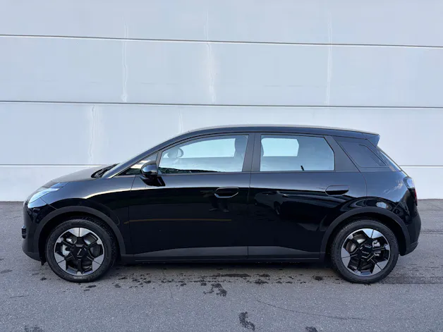 GAC Aion UT Electric