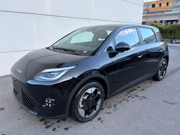 GAC Aion UT Electric