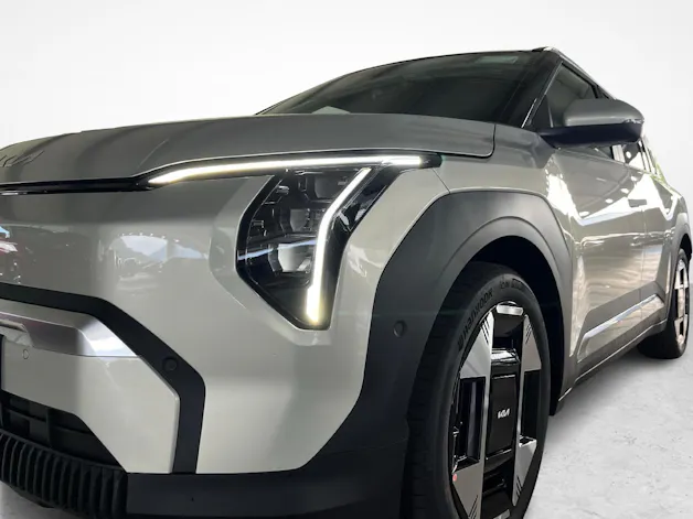 Kia EV3 81 kWh Earth+
