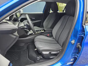 PEUGEOT 208 NEW 1.2 Hybrid Allure Premium