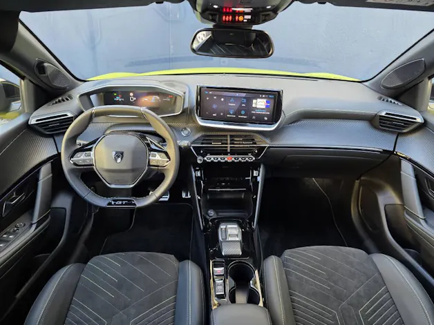 PEUGEOT 208 NEW 1.2 Hybrid 145 GT