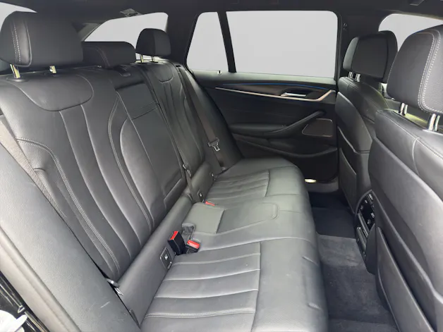 BMW 530e xDrive Touring M Sport Steptronic