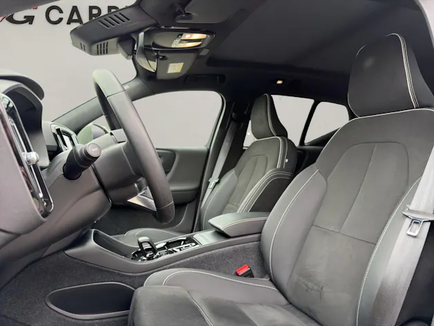 VOLVO XC40 2.0 B4 MH Ultimate Bright
