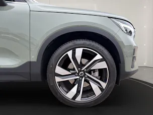 VOLVO XC40 2.0 B4 MH Ultimate Bright