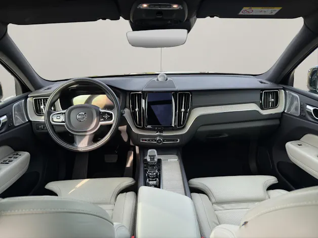 VOLVO XC60 2.0 T8 TE Inscription eAWD