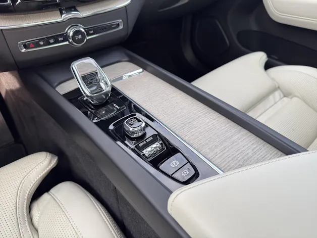 VOLVO XC60 2.0 T8 TE Inscription eAWD