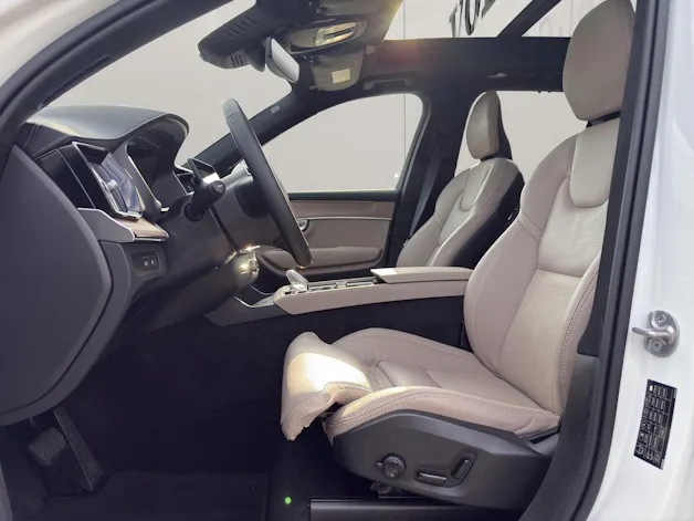 VOLVO XC90 2.0 T8 TE Ultra Bright eAWD .