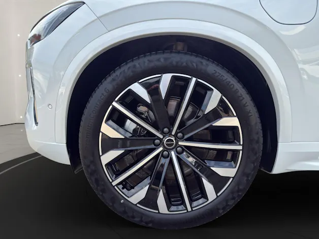 VOLVO XC90 2.0 T8 TE Ultra Bright eAWD .