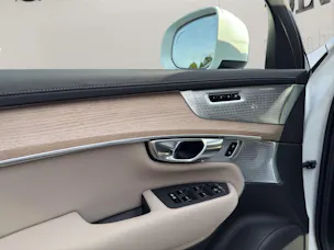 VOLVO XC90 2.0 T8 TE Ultra Bright eAWD .