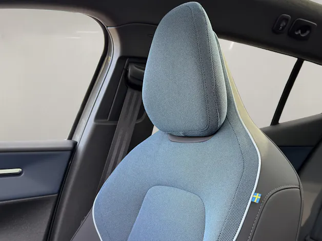 VOLVO EX30 CC E60 Twin Performance AWD