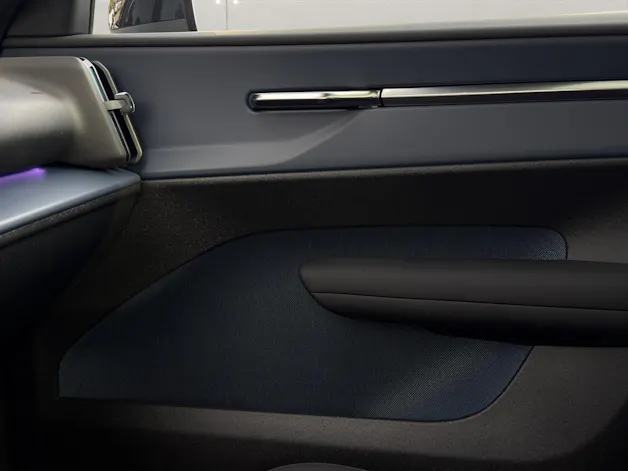 VOLVO EX30 CC E60 Twin Performance AWD