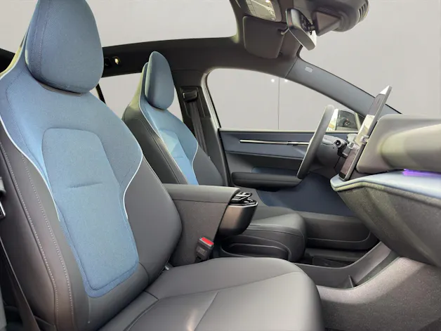 VOLVO EX30 CC E60 Twin Performance AWD