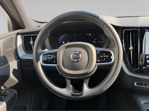 VOLVO XC60 2.0 T6 TE Ultimate Dark eAWD