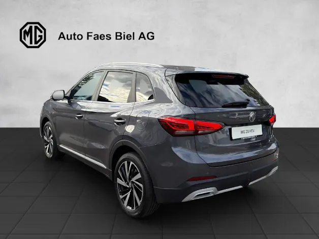 MG ZS 1.5 Hybrid+ Luxury