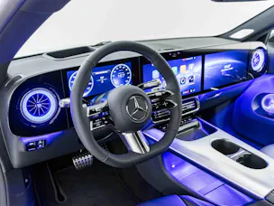 MERCEDES-BENZ CLA 350 4MATIC EQ