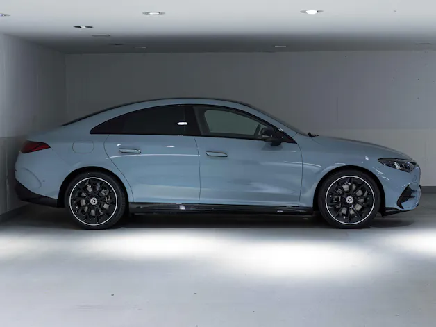 MERCEDES-BENZ CLA 350 4MATIC EQ