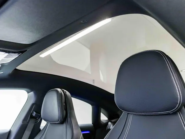 MERCEDES-BENZ CLA 350 4MATIC EQ