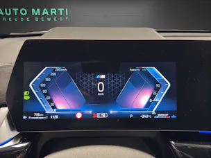 BMW X2 U10 20i sDrive paddles