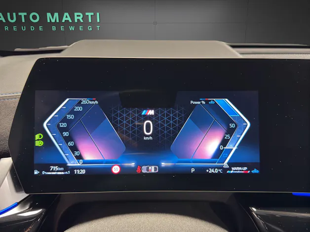 BMW X2 U10 20i sDrive paddles