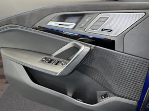 BMW X2 U10 20i sDrive paddles
