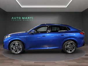 BMW X2 U10 20i sDrive paddles