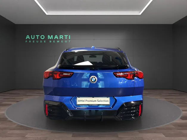 BMW X2 U10 20i sDrive paddles