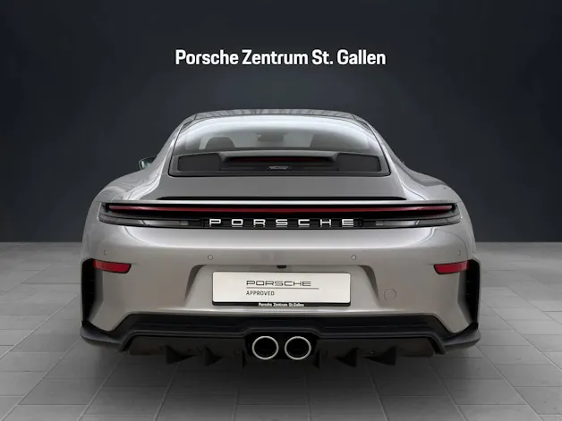 PORSCHE 911 GT3 mit Touring-Paket