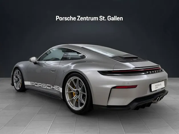 PORSCHE 911 GT3 mit Touring-Paket
