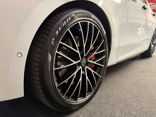 Land Rover Range Rover Velar SV Autobiography Dyn. Edition A.