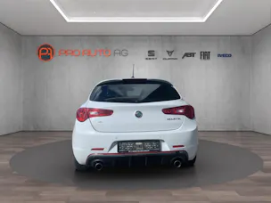ALFA ROMEO Giulietta 1750 TBi Veloce TCT