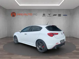 ALFA ROMEO Giulietta 1750 TBi Veloce TCT