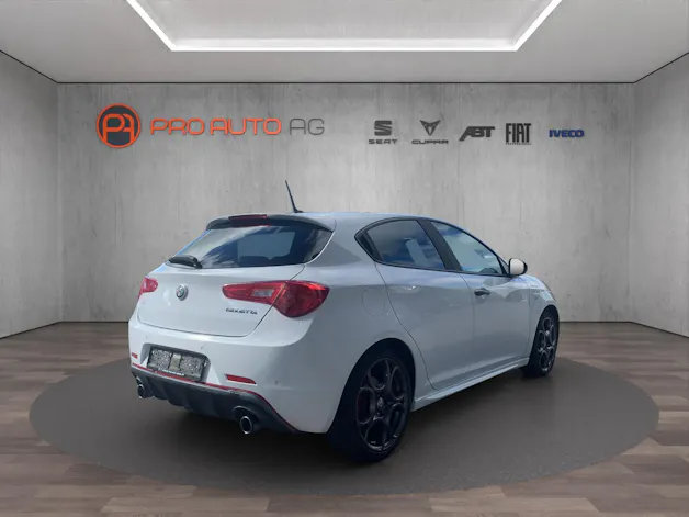 ALFA ROMEO Giulietta 1750 TBi Veloce TCT