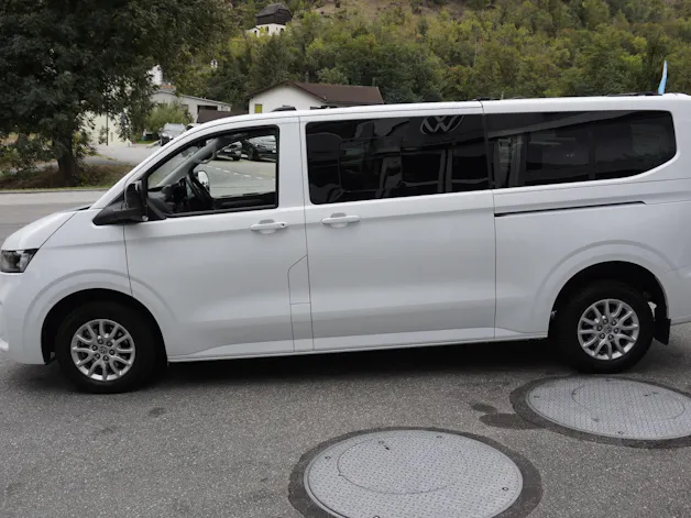 VW Caravelle 2.0 TDI Life LWB 4 Motion Aut 8