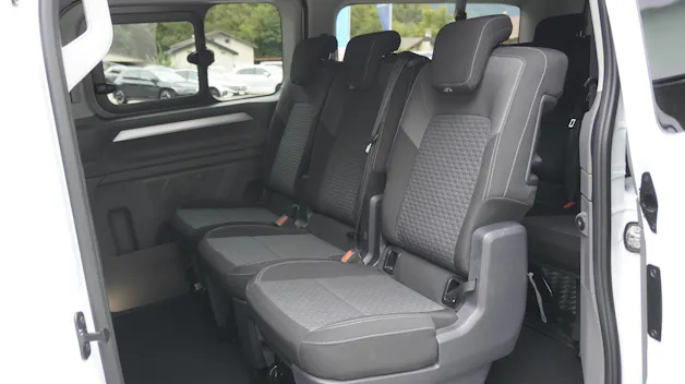 VW Caravelle 2.0 TDI Life LWB 4 Motion Aut 8