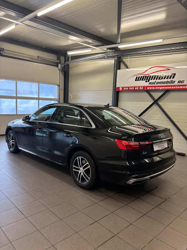 AUDI A4 Limousine 40 TFSI advanced S-tronic