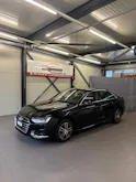 AUDI A4 Limousine 40 TFSI advanced S-tronic